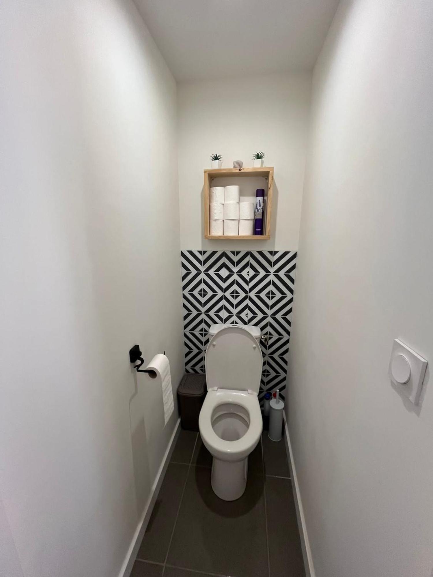 Gite Le Charme Citadin 55 M² Avec Exterieur Valenciennes Esterno foto