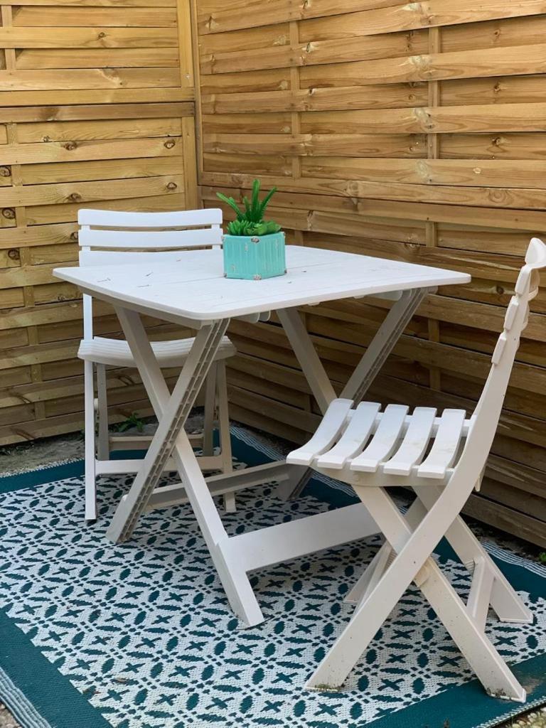 Gite Le Charme Citadin 55 M² Avec Exterieur Valenciennes Esterno foto