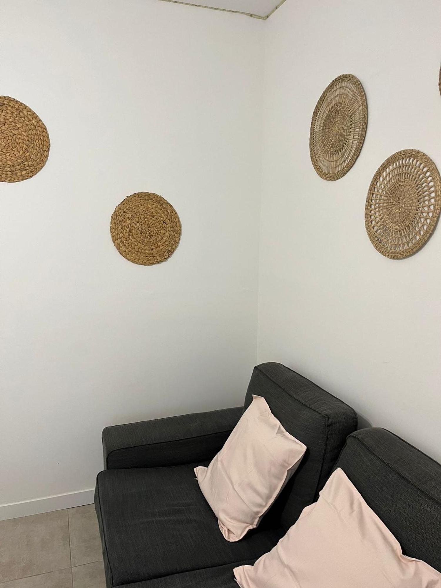 Gite Le Charme Citadin 55 M² Avec Exterieur Valenciennes Esterno foto
