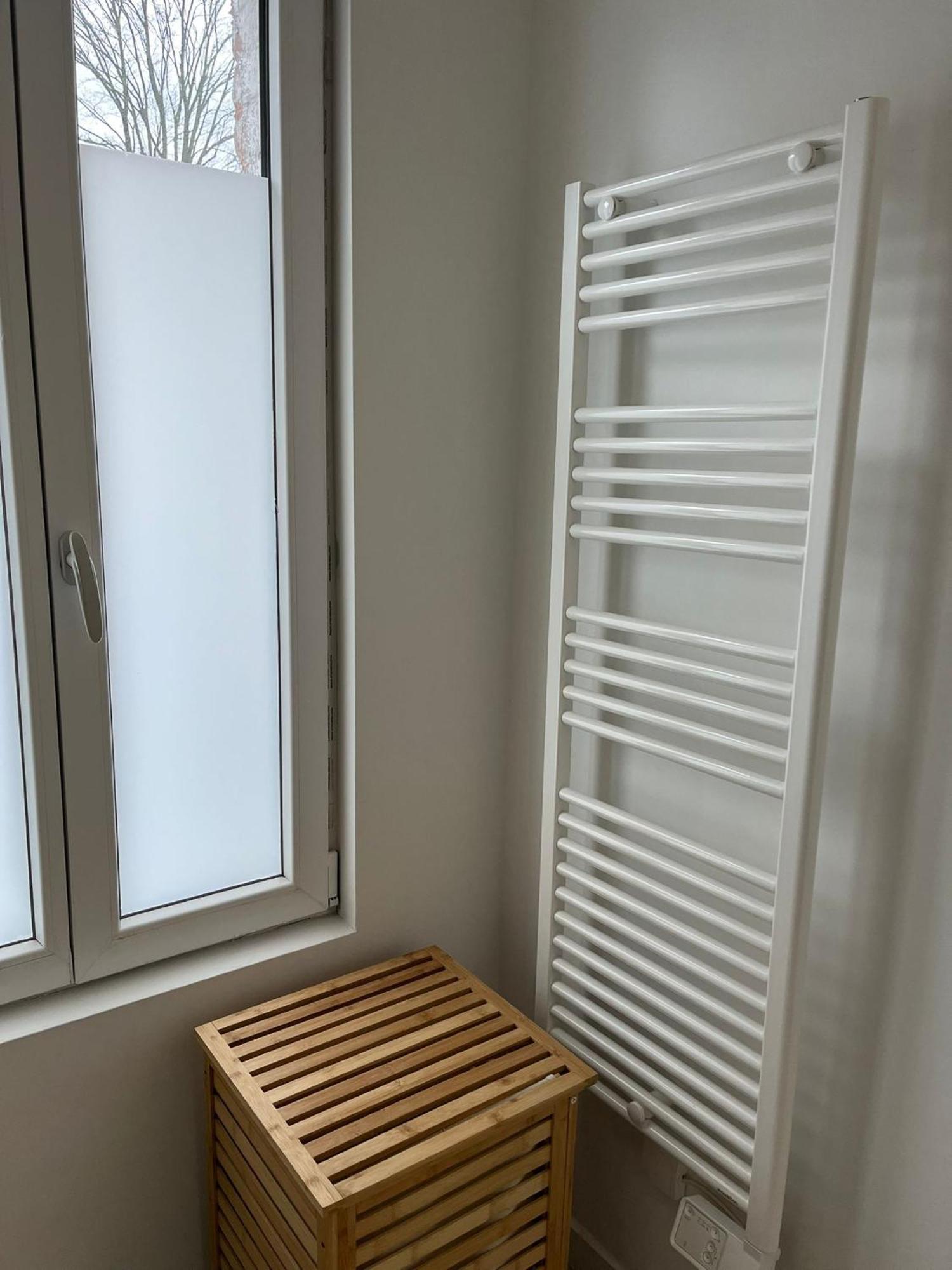 Gite Le Charme Citadin 55 M² Avec Exterieur Valenciennes Esterno foto